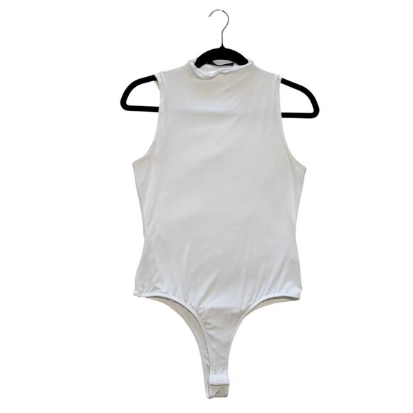 Sleeveless Bodysuite High Neck White Medium Layering Minimalist Preppy - Picture 4 of 10